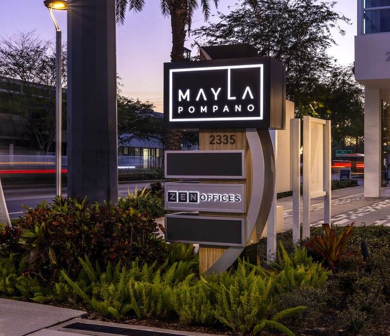Mayla Pompano multi-tenant sign